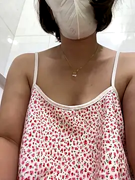 July-Asian online show from November 4, 2025, 11:41 pm