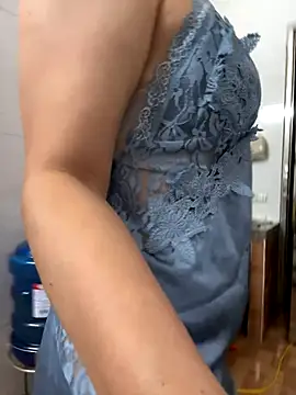 July-Asian online show from November 3, 2025, 10:30 am