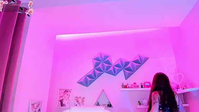 Snapshot of dreamleah_ chatting on July 4, 2026, 11:42 pm dreamleah online show from July 4, 2026, 11:42 pm