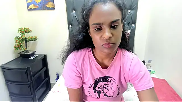 Snapshot of Toxicfantasy4u chatting on November 8, 2025, 4:27 am Toxicfantasy4u online show from November 8, 2025, 4:27 am