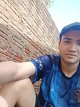 novinho safado   online show from May 25, 2026, 4:28 pm