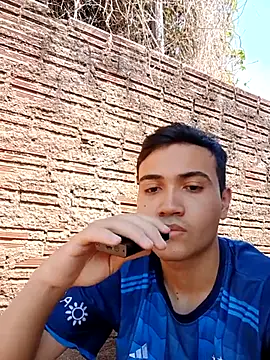 novinho safado   online show from September 16, 2025, 4:30 pm