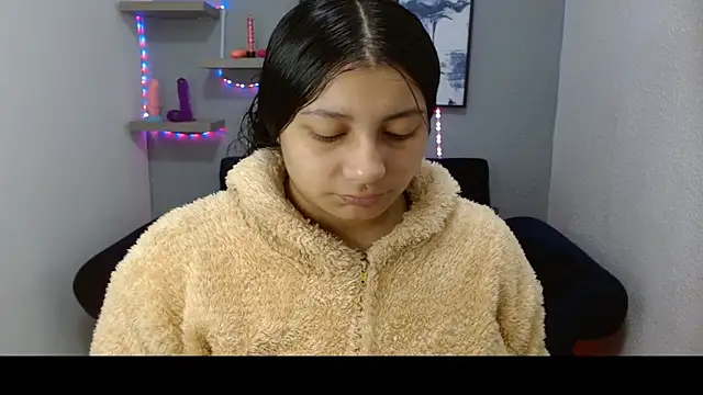 Snapshot of pixiefuckass chatting on November 19, 2025, 12:05 pm pixiefuckass online show from November 19, 2025, 12:05 pm