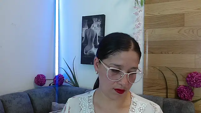 Alana steel 1 online show from March 26, 2026, 7:34 pm