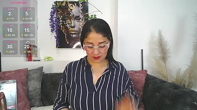 Alana steel 1 online show from October 12, 2025, 12:06 pm