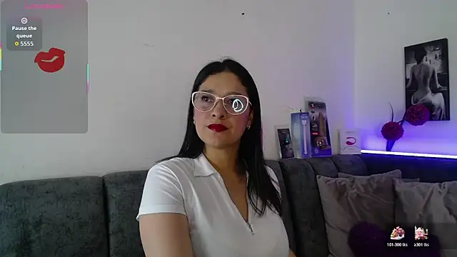 Alana steel 1 online show from February 17, 2026, 7:33 pm