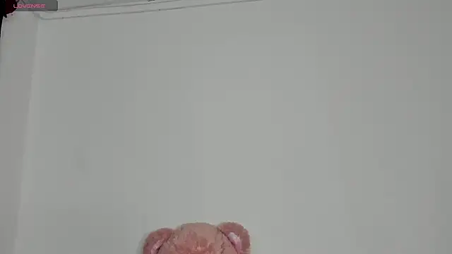 Snapshot of HaileyDuke chatting on February 5, 2026, 12:17 am HaileyDuke online show from February 5, 2026, 12:17 am