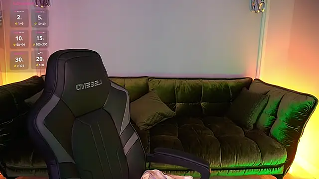 Snapshot of Pixie_Peachh chatting on November 15, 2025, 7:45 am Pixie Peachh online show from November 15, 2025, 7:45 am