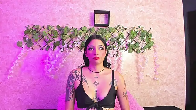 ImEmily444 online show from October 23, 2025, 2:10 am