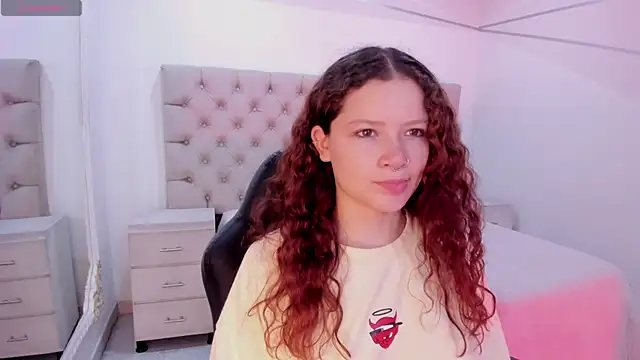 AphroditeSweet online show from October 29, 2025, 8:41 pm