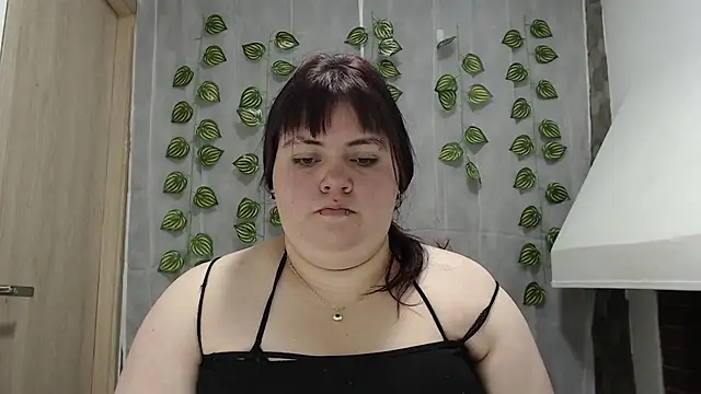 anishasanchezcm101 online show from November 6, 2025, 3:10 am