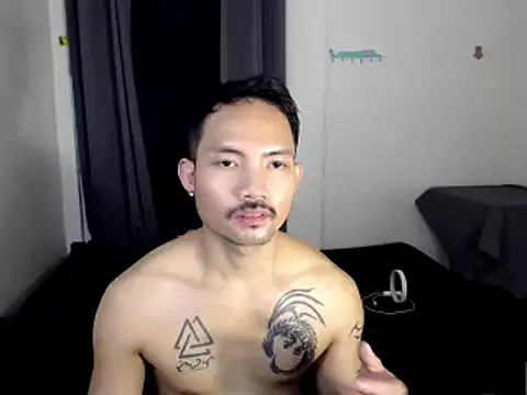 Thefriskyasian online show from February 3, 2026, 6:11 am