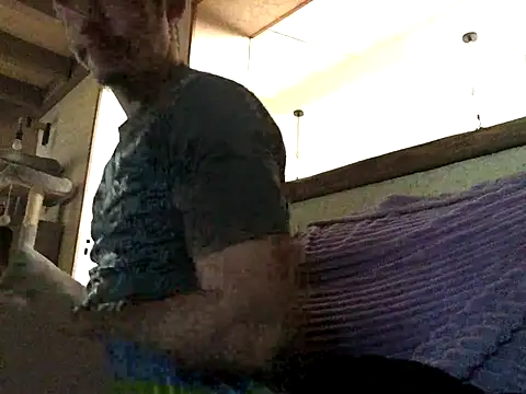 coupleamateurfun23 online show from November 5, 2025, 10:07 am