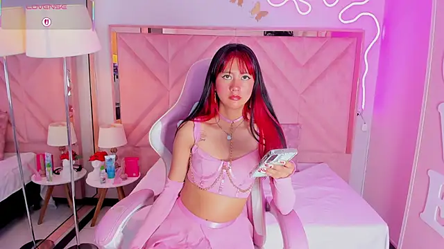 Aria Joness  online show from September 26, 2025, 12:12 pm