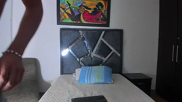 Snapshot of wyatt_3 chatting on October 7, 2025, 11:22 am wyatt 3 online show from October 7, 2025, 11:22 am