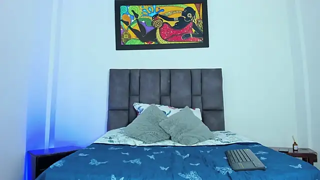 Snapshot of wyatt_3 chatting on November 15, 2025, 12:09 pm wyatt 3 online show from November 15, 2025, 12:09 pm