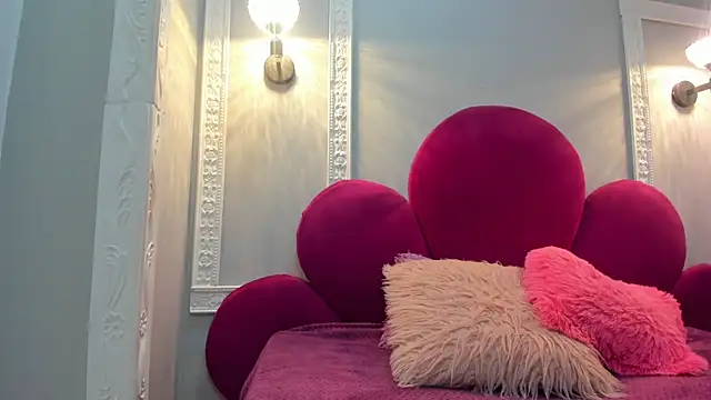 Saammy 17 online show from October 20, 2025, 8:31 pm