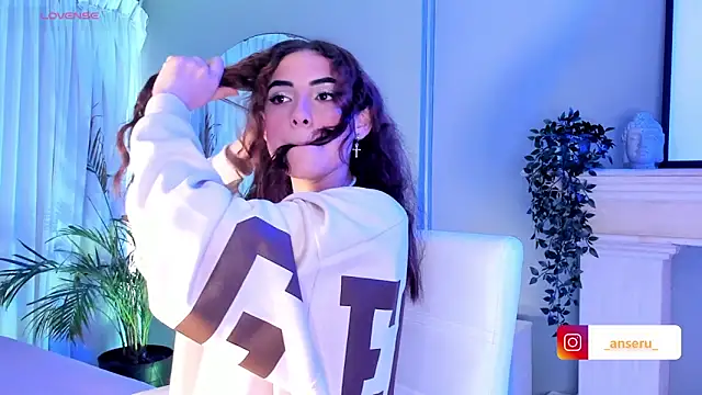 Anseru  online show from October 24, 2025, 11:31 am