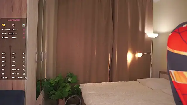 MargertDoyen online show from October 12, 2025, 3:52 am