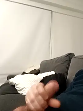 DannySastre91 online show from December 4, 2025, 8:08 pm