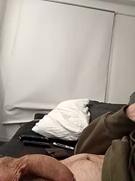 DannySastre91 online show from November 26, 2025, 7:58 pm