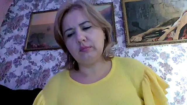 LustyyX online show from September 19, 2025, 12:31 pm