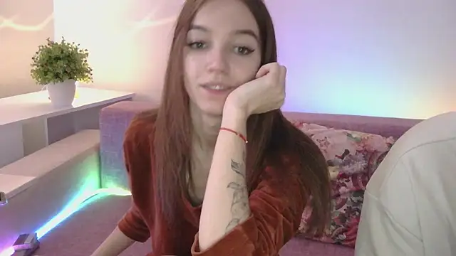 Snapshot of NotSoSweetDasha chatting on November 8, 2025, 9:35 am NotSoSweetDasha online show from November 8, 2025, 9:35 am