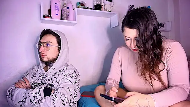 Snapshot of annyharriis chatting on February 25, 2026, 11:15 pm annyharriis online show from February 25, 2026, 11:15 pm