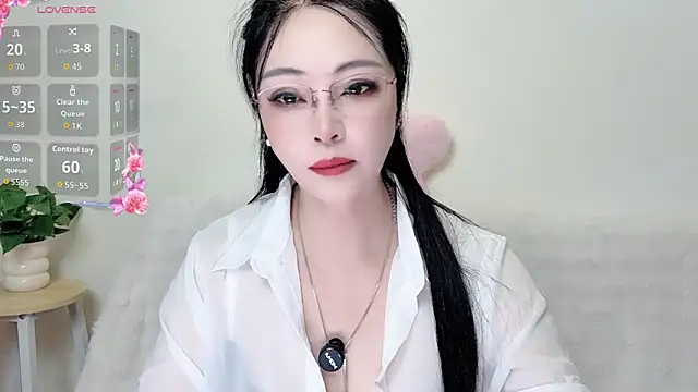 Snapshot of Hua_Hua_0 chatting on September 10, 2025, 10:42 pm Hua Hua 0 online show from September 10, 2025, 10:42 pm