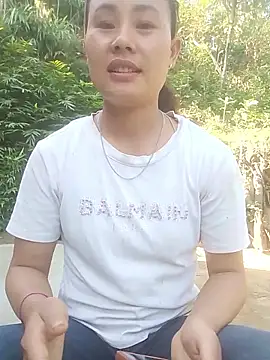 Ruaiuoi online show from May 26, 2026, 12:42 am