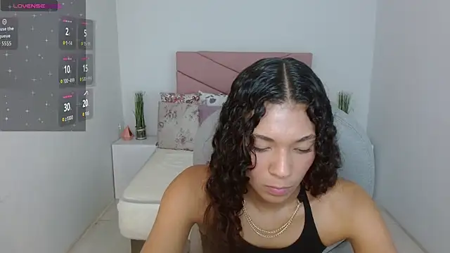 SarayVega  online show from November 1, 2025, 7:30 pm