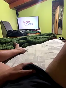 Stathistrian online show from October 8, 2025, 8:42 pm