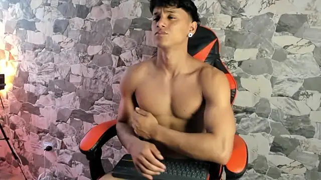 Snapshot of ZYZZ1312 chatting on June 30, 2026, 7:25 pm ZYZZ1312 online show from June 30, 2026, 7:25 pm