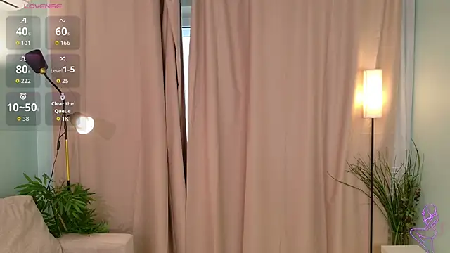 lisabaus online show from January 12, 2026, 7:37 am