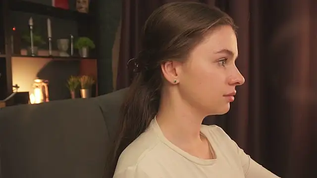 Olivia Farrell online show from October 7, 2025, 12:39 pm