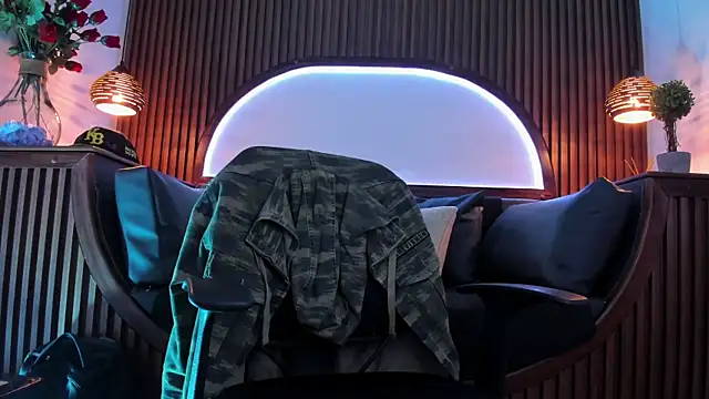 Donovan Desmond online show from February 10, 2026, 5:06 am