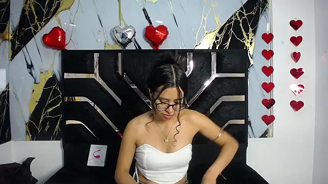 Miahotcs1 online show from February 19, 2026, 12:57 pm