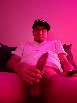 Snapshot of Caramelcumm0093 chatting on November 1, 2025, 1:45 am Caramelcumm0093 online show from November 1, 2025, 1:45 am