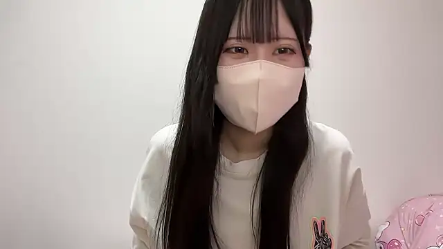 noa uxu online show from November 17, 2025, 5:11 am