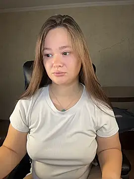 Snapshot of CaramelleSugar_ chatting on November 19, 2025, 7:30 am CaramelleSugar online show from November 19, 2025, 7:30 am