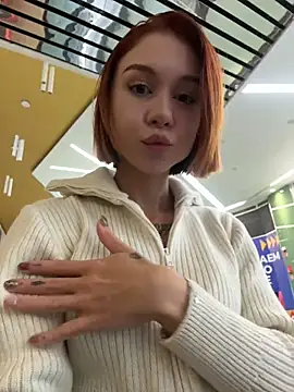 Snapshot of RosieSecret chatting on October 24, 2025, 8:13 am RosieSecret online show from October 24, 2025, 8:13 am