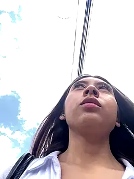 Sara-cooper2 online show from December 19, 2025, 7:38 pm