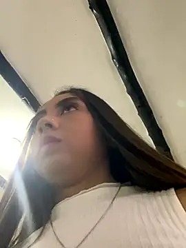 Sara-cooper2 online show from October 25, 2025, 2:55 am