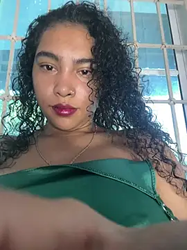 SophieD online show from February 12, 2026, 12:49 pm