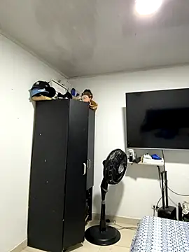 blackbullger  online show from October 16, 2025, 10:45 am