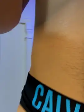 blackbullger  online show from November 5, 2025, 12:19 pm