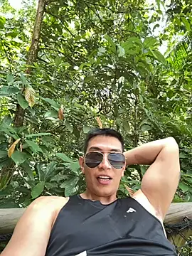 blackbullger  online show from October 13, 2025, 2:29 pm