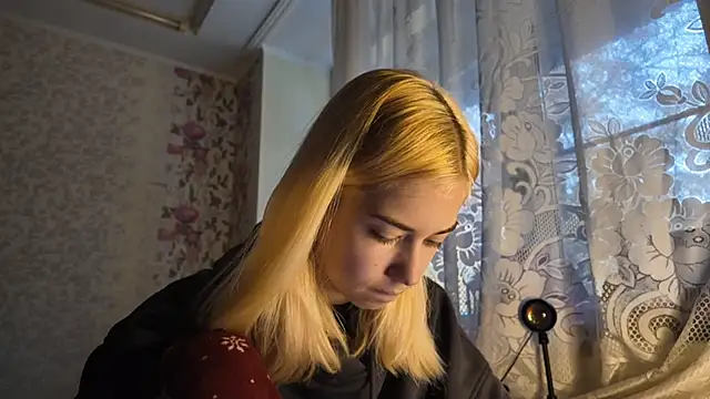 Witching Moon online show from October 7, 2025, 7:31 am