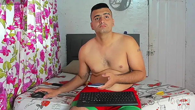 fire lovex online show from November 19, 2025, 11:43 am