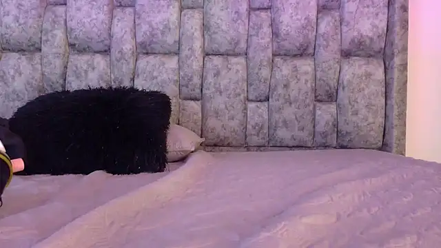 Lizbeth Rouse online show from January 14, 2026, 10:30 am